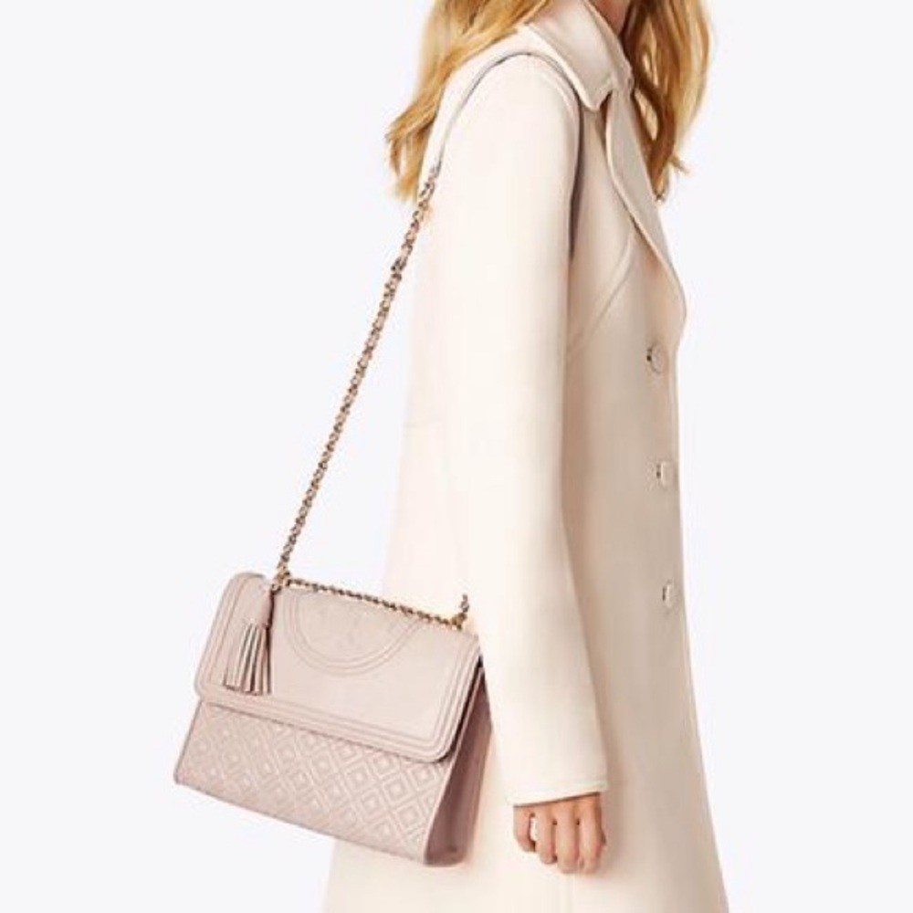 Tory Burch Fleming Shoulder Bag in Bedrock